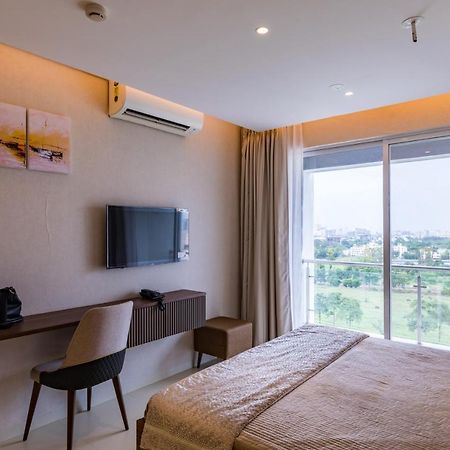 Ar Suites Jewels Royale - Koregaon Park Nx Pune Esterno foto