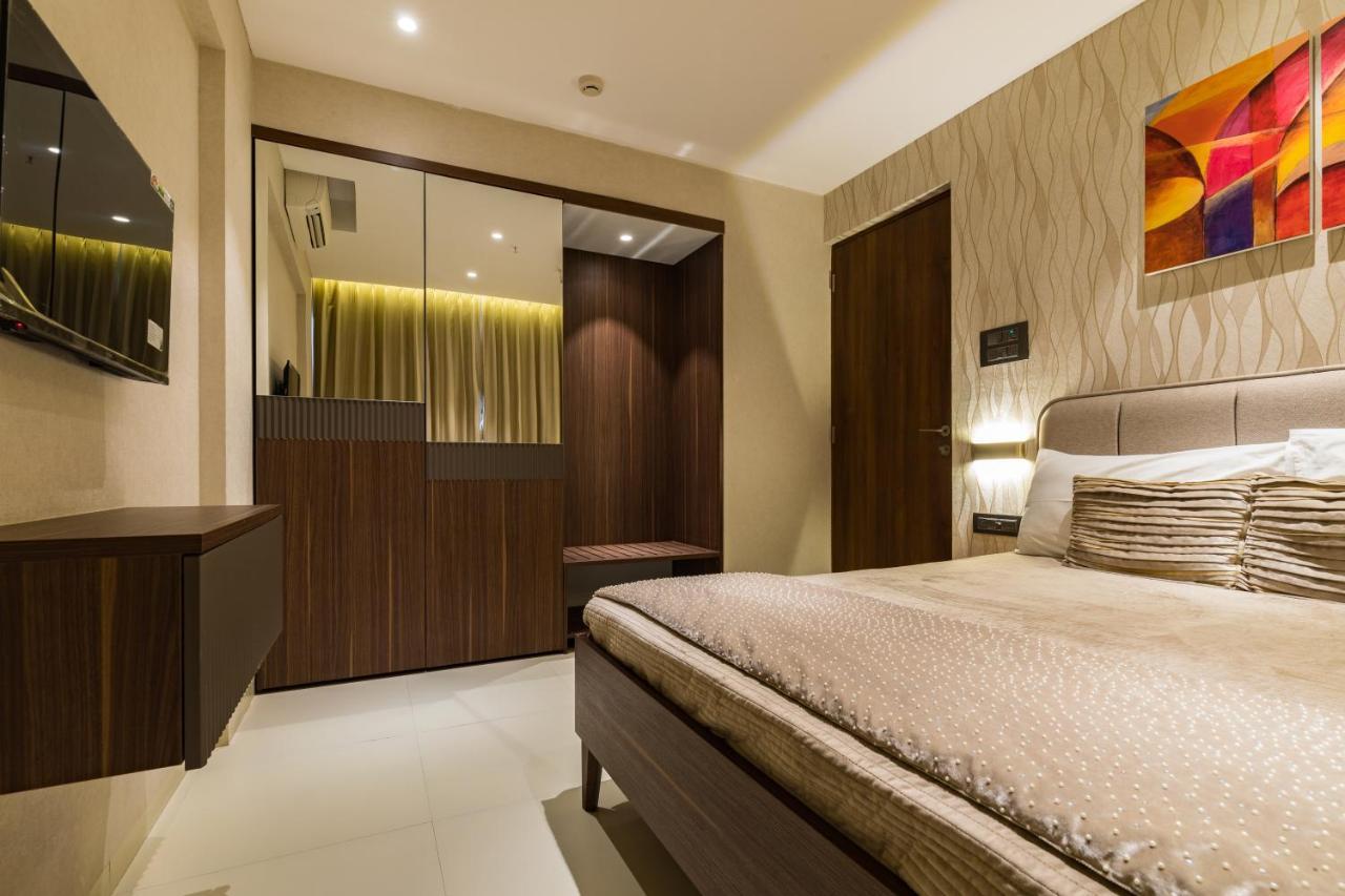 Ar Suites Jewels Royale - Koregaon Park Nx Pune Esterno foto